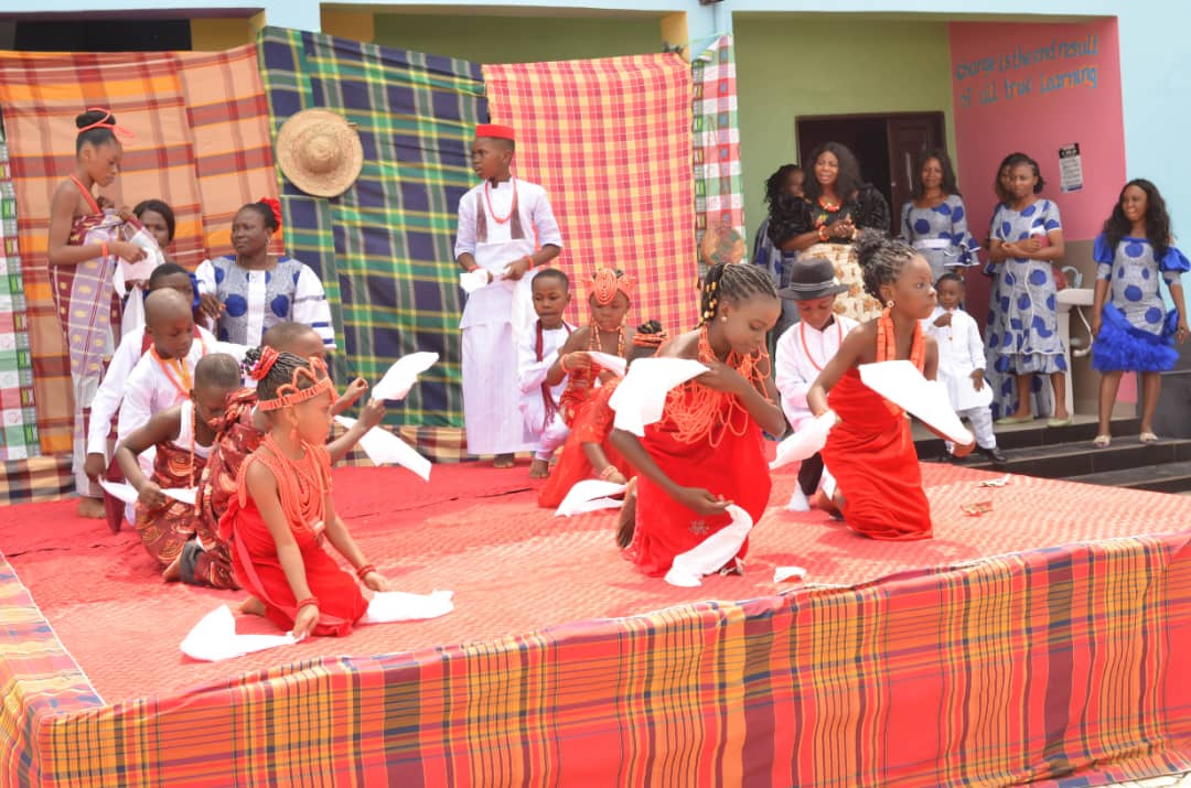 REPRESENTING THE EDO CULTURE